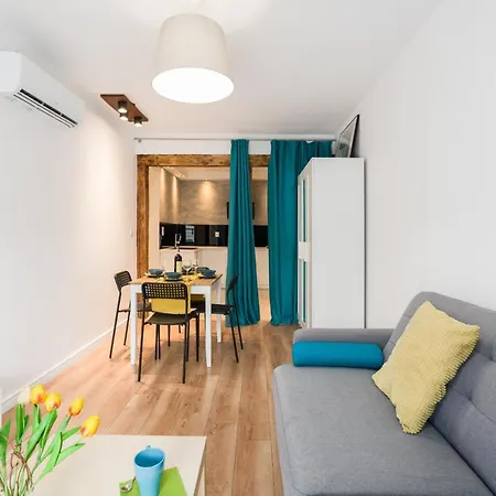 Old Town Strzelecka By Renters * Poznan