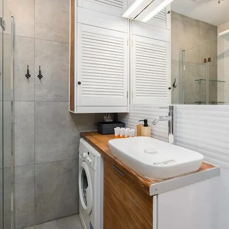 Old Town Strzelecka By Renters Apartment Poznan