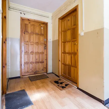 Old Town Strzelecka By Renters Apartment